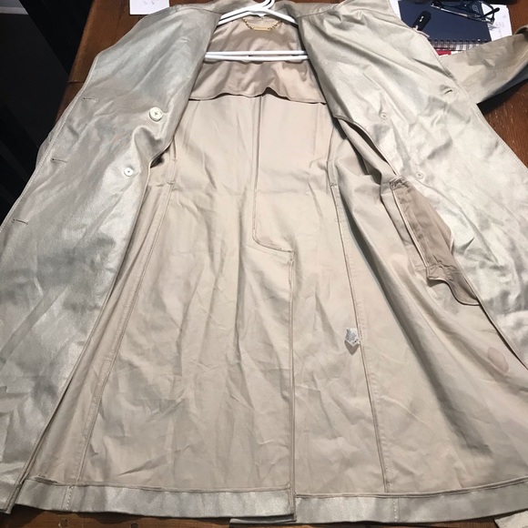 ELIE TAHARI | Med | Trench Coat with soft gold shimmer | PRICE FIRM - Picture 15 of 15